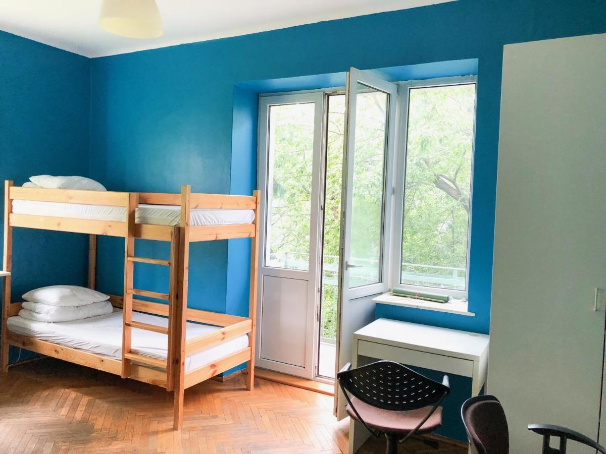 Student-House Kazimierzowska Hostel Warschau Buitenkant foto