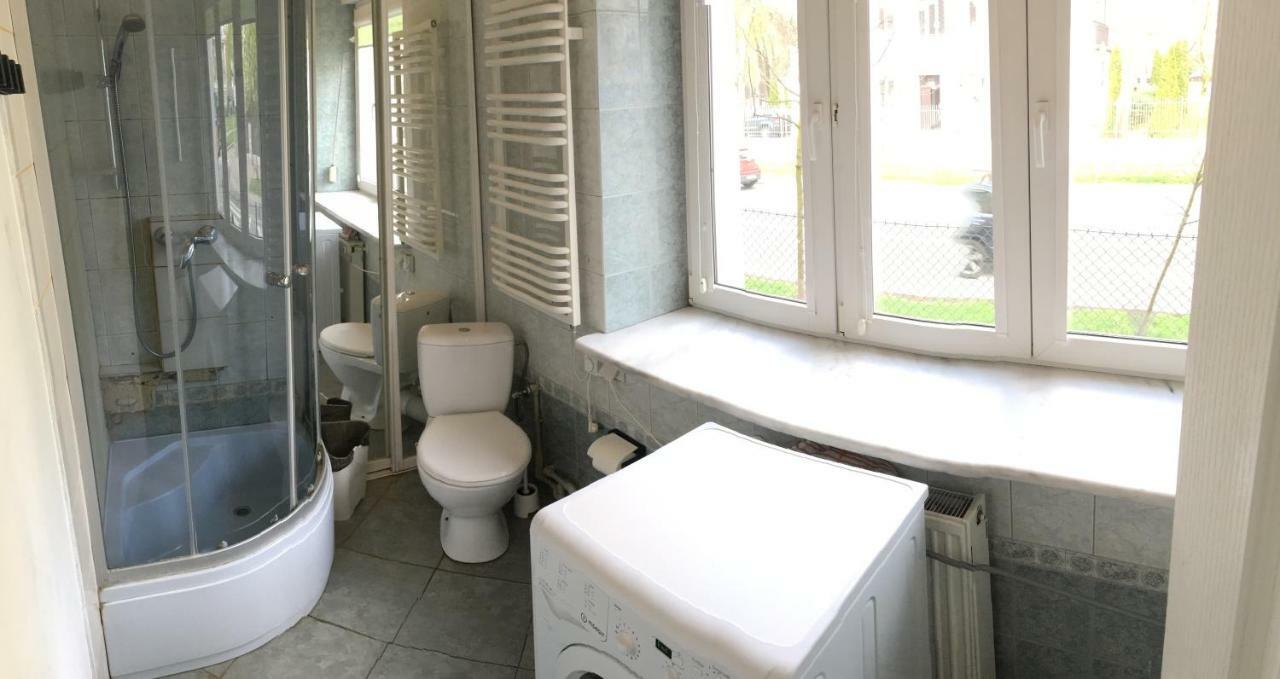 Student-House Kazimierzowska Hostel Warschau Buitenkant foto